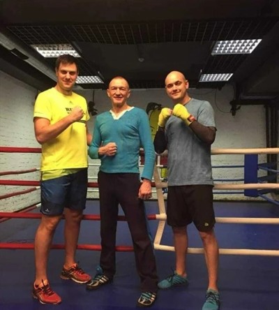 Тренировки по боксу групповые  Клуб единоборств "Груша" (12 тренировок) - купить в Большом Серманангере